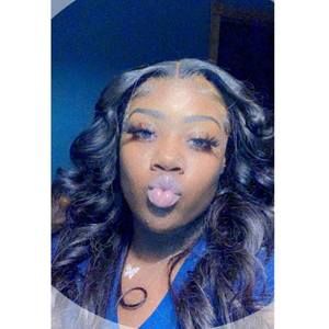 Meet your Posher, Mikeia